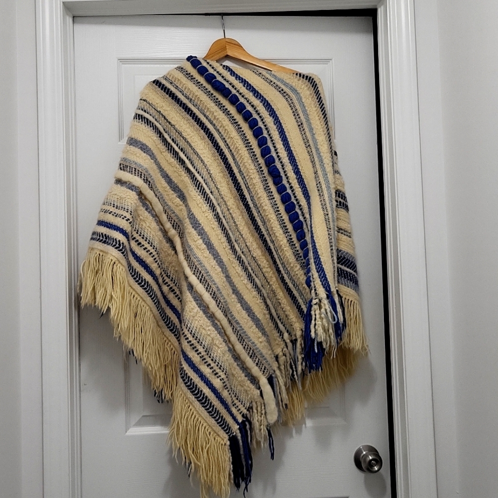 Vintage poncho